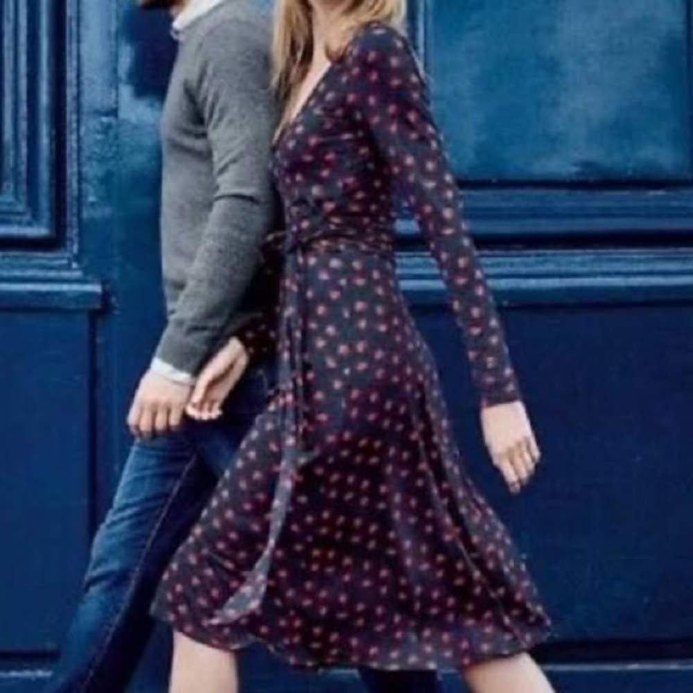 Elegant Navy and Red Floral Dress